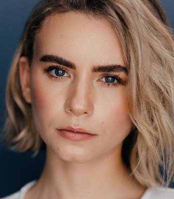 Headshot of Lila Coogan